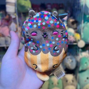 Cats vs Pickles CVP Gold Wave Madeline 4” Stuffed Bean Plush